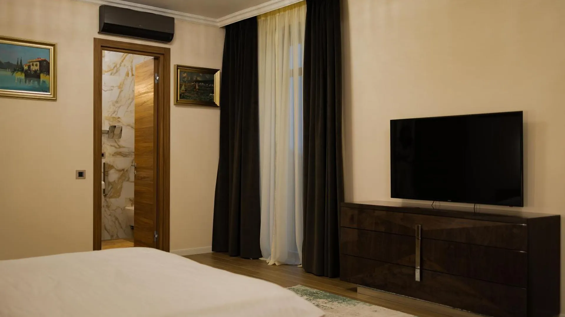 Therme Criss Balotesti Villa